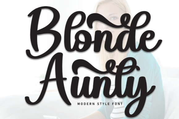 Blonde Aunty: A Playful Font for Strong Brand Identity